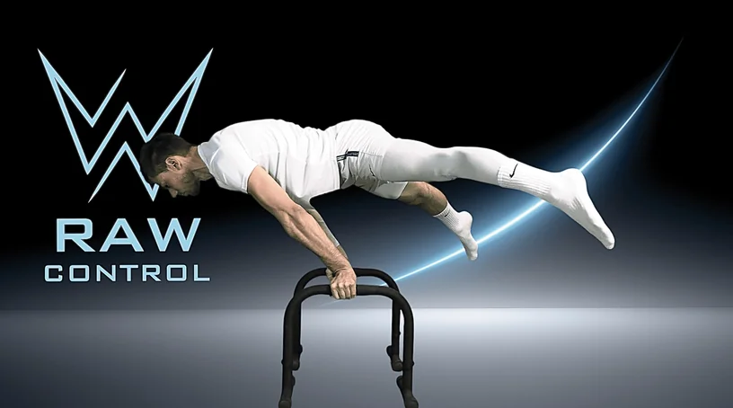 Straddle Planche